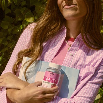 chica con gominolas de weider