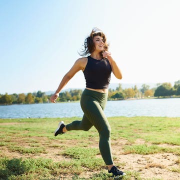 別讓「春困」拖垮你的 2026！每天 10 分鐘中醫平衡術，找回被肝火帶走的睡眠與好脾氣