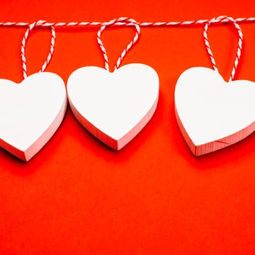 concept of ethical non monogamy, polyamorous lifestyle and non monogamy and triads relationship structures