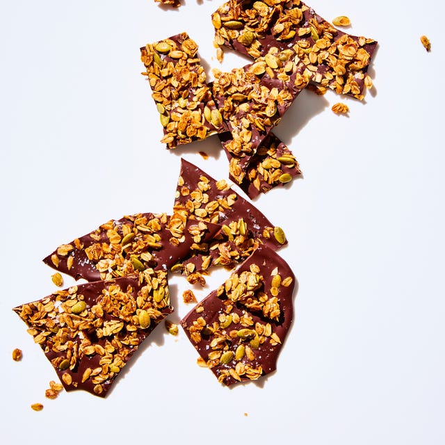dark chocolate granola